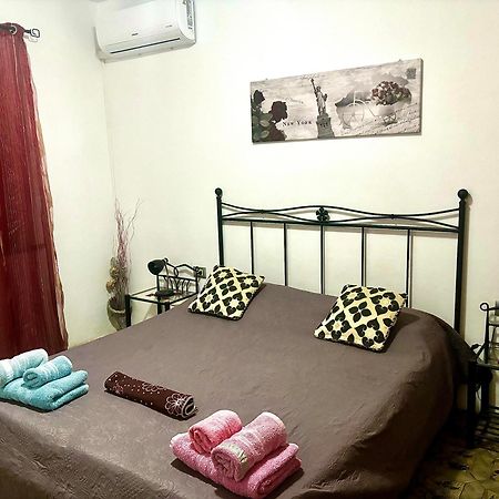 La Maison De Famille Appartamento Indipendente Con Cucina E Lavatrice 올비아 외부 사진