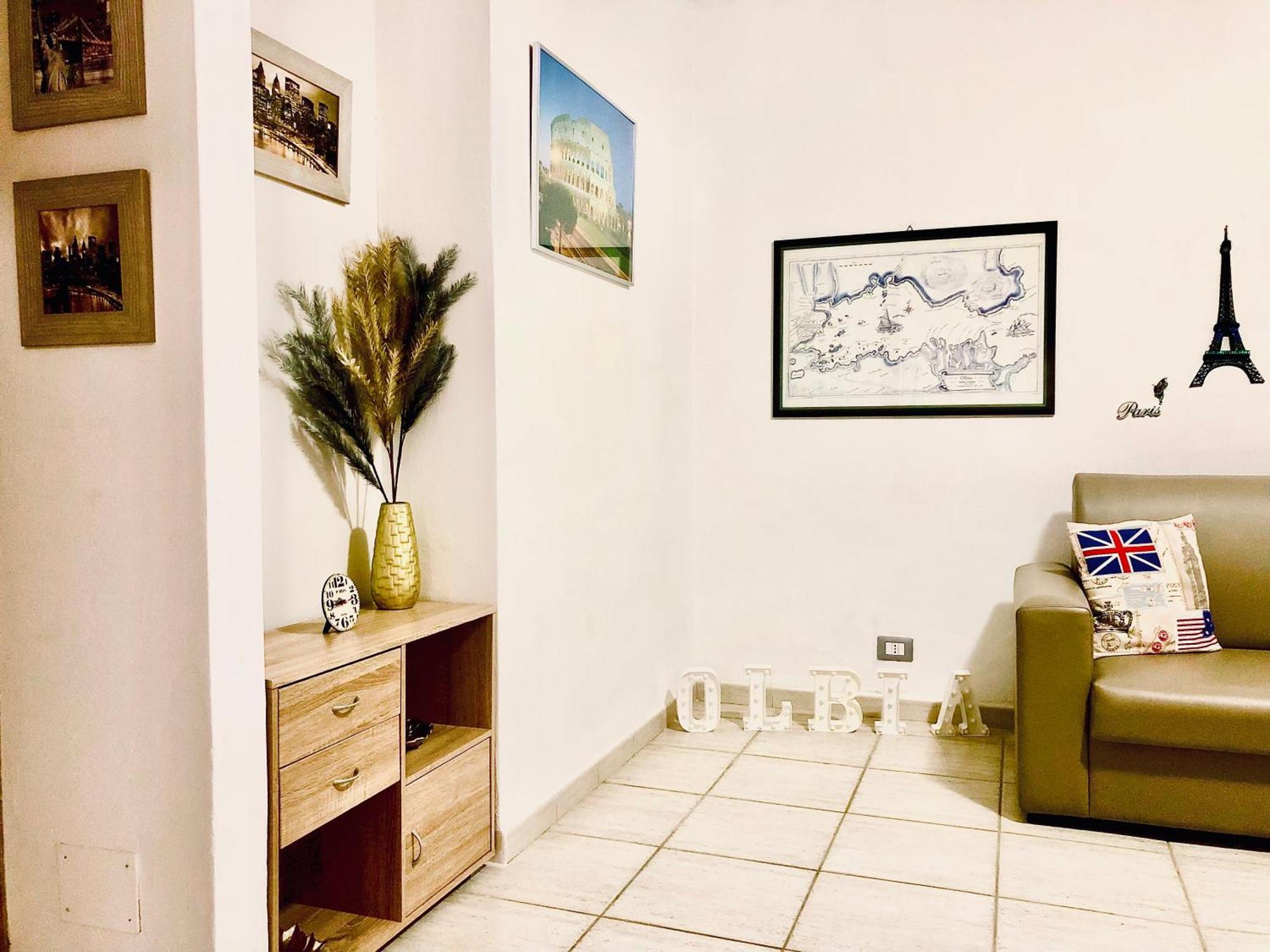 La Maison De Famille Appartamento Indipendente Con Cucina E Lavatrice 올비아 외부 사진