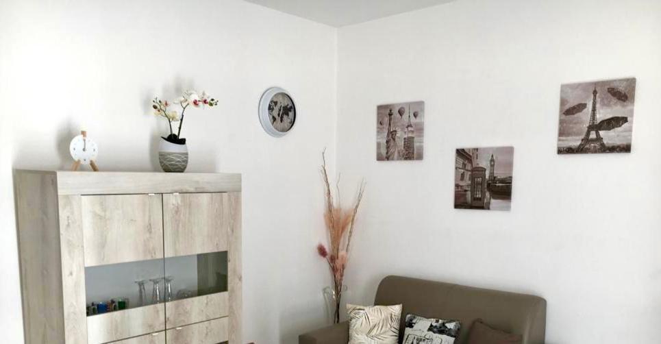 La Maison De Famille Appartamento Indipendente Con Cucina E Lavatrice 올비아 외부 사진