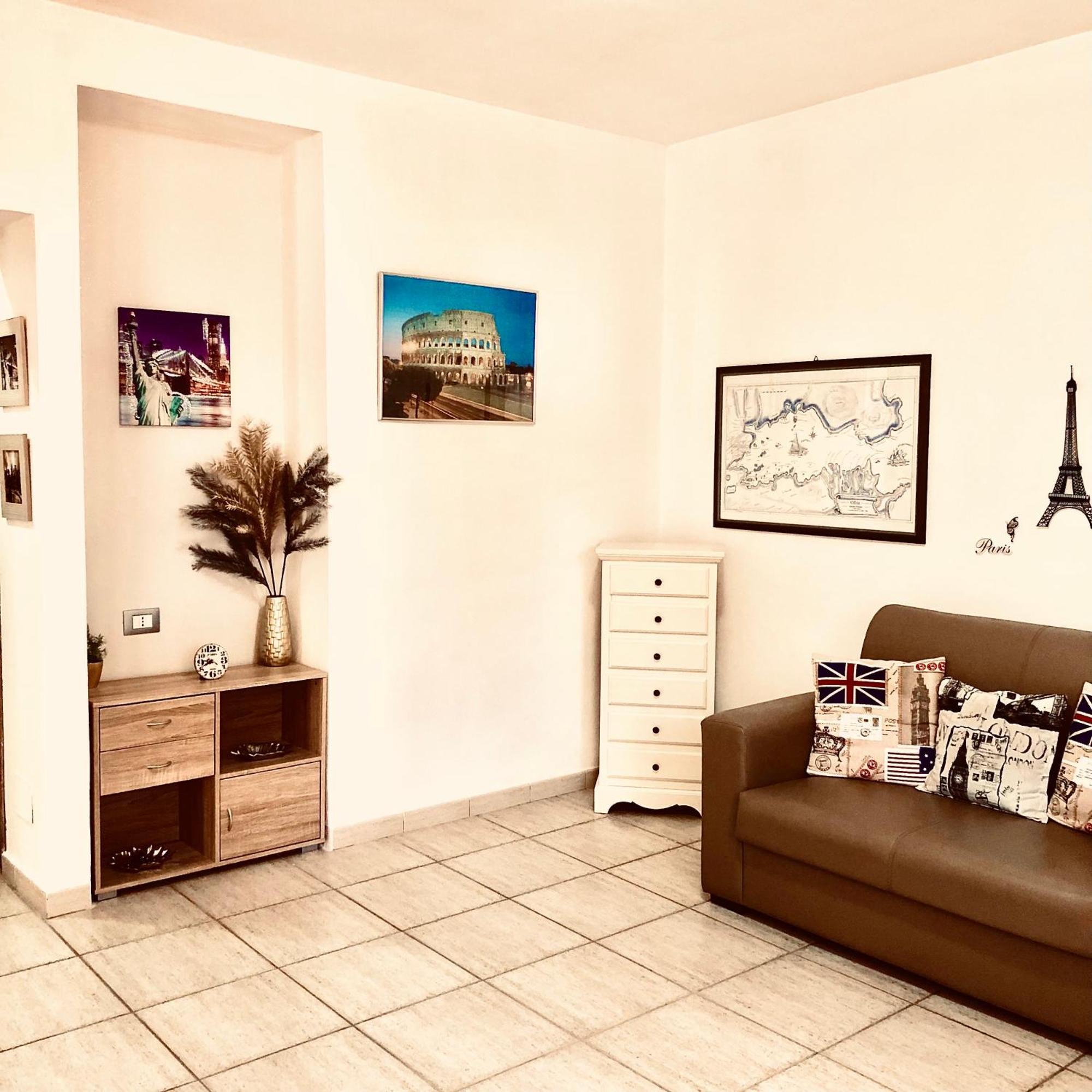 La Maison De Famille Appartamento Indipendente Con Cucina E Lavatrice 올비아 외부 사진